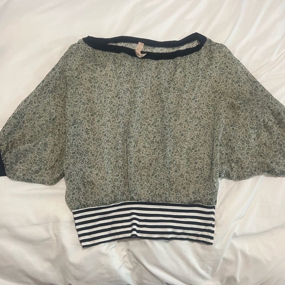 Bailey44 Anthropologie Floral Patterned Blouse with Striped Hem